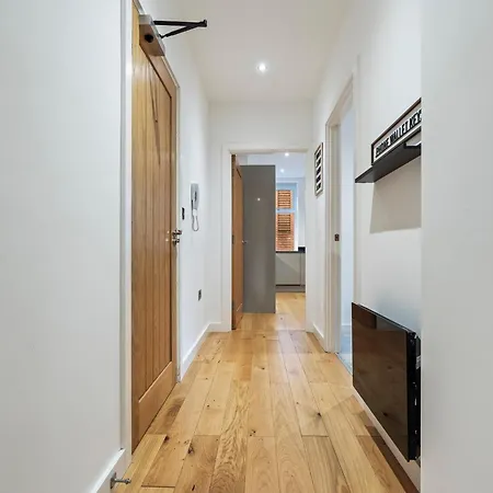 Apartment 3 Bedroom Duplex In Jewellery Quarter *