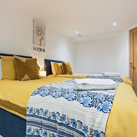 3 Bedroom Duplex In Jewellery Quarter