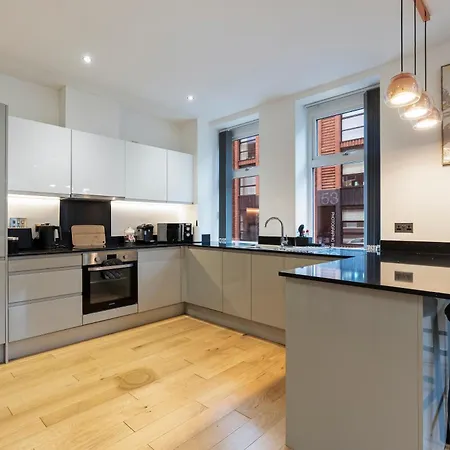 Apartment 3 Bedroom Duplex In Jewellery Quarter Birmingham