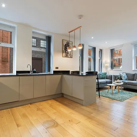3 Bedroom Duplex In Jewellery Quarter Apartment